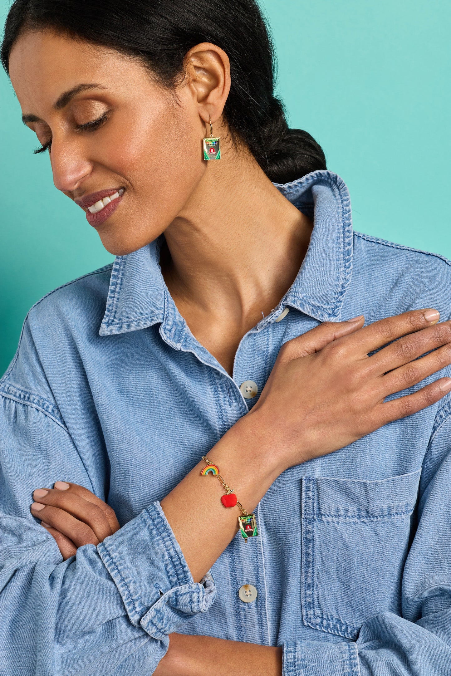 Crayola 'Teaching Is a Work of Heart' Toggle Charm Bracelet | Teacher Gift by ALEX AND ANI – Gold