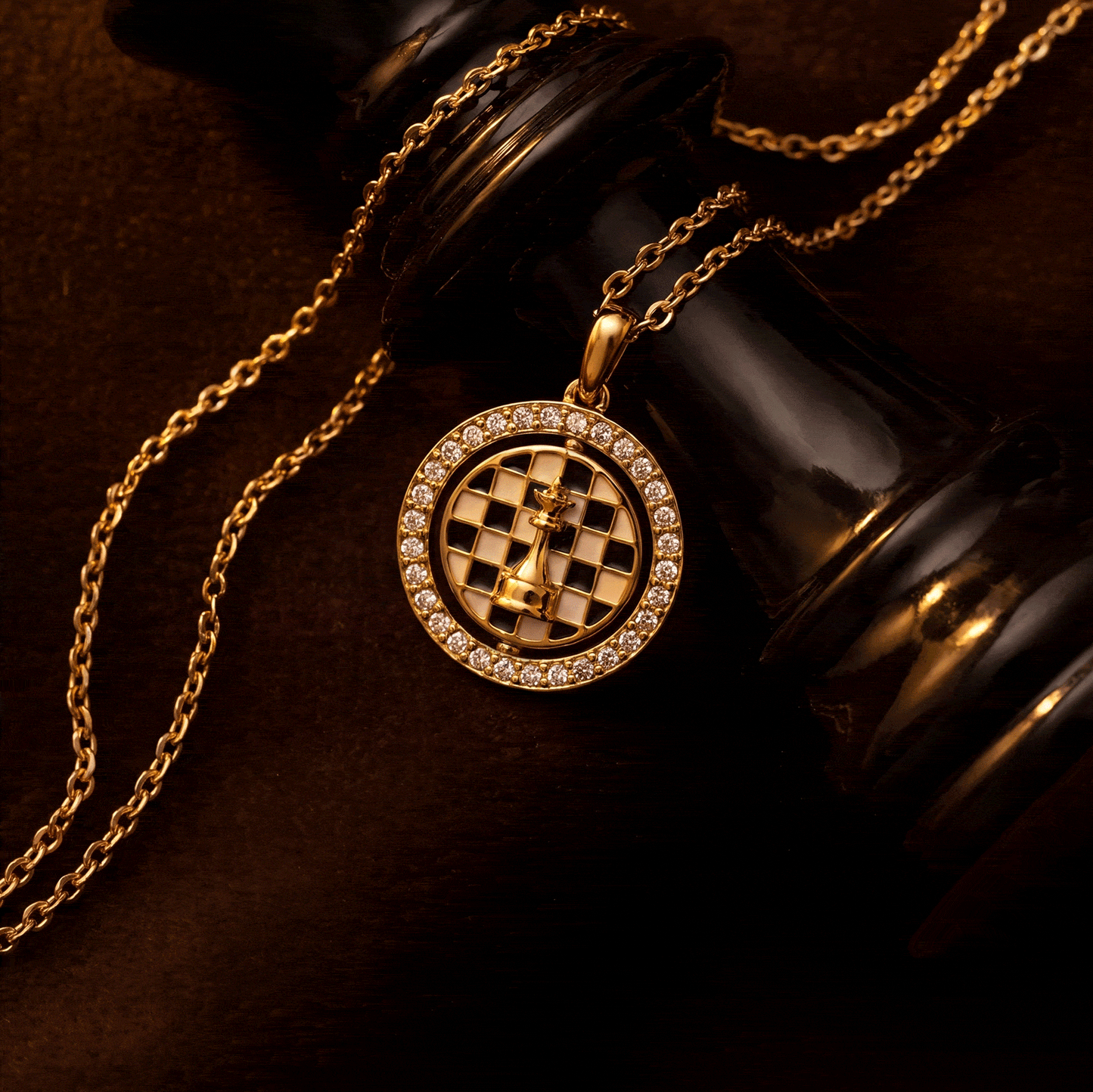 'Always Think One Move Ahead' Chess Spinner Pendant Necklace – Gold